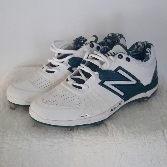New Balance Rev Lite Rc Baseball Cleats 